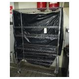 METRO RACK ON WHEELS - MISSING 1 WHEEL