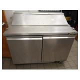 ENTREE 4 FT SELF CONTAINED SANDWICH SALAD PREP