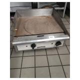 TOASTMASTER 2 FT ELECTRIC FLAT GRILL