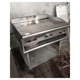 AMERICAN RANGE 3 FT GAS FLAT GRILL WITH SS STAND