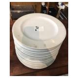 LOT OF 16 PLATES 11"