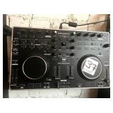 DENON DT MC2000 MIXER