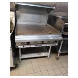 GARLAND GAS 34" FLAT GRILL WITH SS GRILL STAND