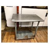 SS TABLE 36" X 24"