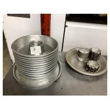 LOT OF CAKE PANS