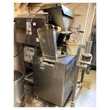 ROUND O MATIC DOUGH ROUNDER & DIVIDER 5300