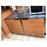 5 FT CABINET WITH SINK