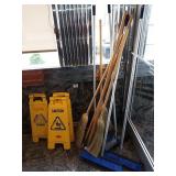 LOT CLEANING TOOLS