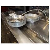 LOT OF 27 PIE PANS
