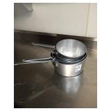 ASSORTED SIZE SAUCE POTS