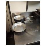 VOLLRATH 10" FRY PANS