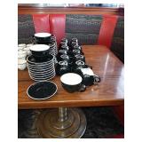 SET BARISTA CUPS & SAUCERS