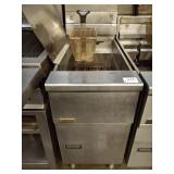 PITCO GAS FRYER 15"