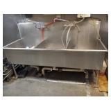 3 COMPARTMENT SINK 76" LONG