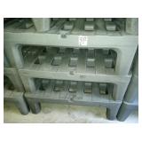 3 FT METRO HARD PLASTIC DUNNAGE STANDS