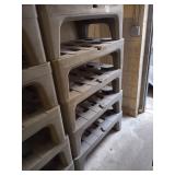3 FT METRO HARD PLASTIC DUNNAGE STANDS