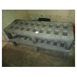 5 FT METRO HARD PLASTIC DUNNAGE STANDS