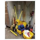 LOT CLEANING TOOLS