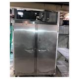 TRAULSEN 2 SOLID DOOR FREEZER