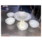 LOT OF 8 ASSORTED BOWLS