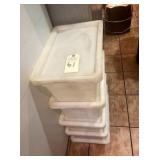 PLASTIC BINS WITH LIDS