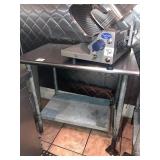 SS TABLE 36" X 24"