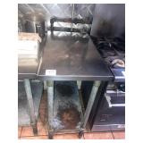 SS TABLE 30" X 18"