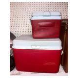 RUBBERMAID COOLERS
