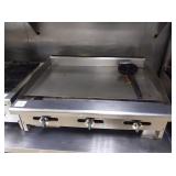 RADIANCE 3 FT GAS FLAT GRILL