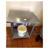 SS TABLE 30" X 24"