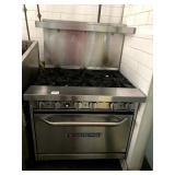 BAKERS PRIDE 6 BURNER GAS STOVE WITH OVEN