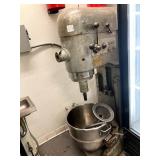 HOBART 80 QT MIXER WITH ATTACHMENTS M-802