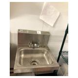 ADVANCE TABCO HAND SINK 17"