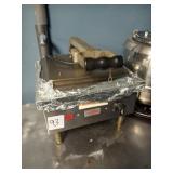 ELECTRIC FLAT PANINI PRESS