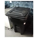 LARGE TRASH CAN