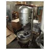 HOBART 80 QT MIXER WITH ATTACHMENTS M-802