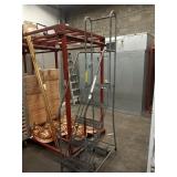 STEP LADDER ON WHEELS