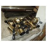 TRACK LIGHTS WITH TRACKS