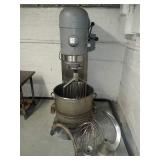HOBART 140 QT MIXER WITH ATTACHMENTS V-1401
