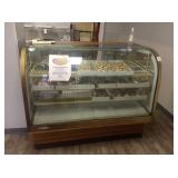 FEDERAL 60" CURVED GLASS DRY BAKERY CASE