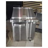 BISON 27" SELF CONTAINED SANDWICH SALAD PREP