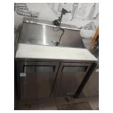 TURBO AIR 3 FT SELF CONTAINED SANDWICH SALAD PREP