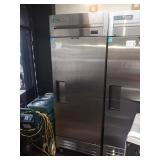 TRUE SELF CONTAINED 1 DOOR REFRIGERATOR T-19-HC