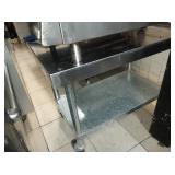 SS GRILL STAND ON WHEELS 24" X 36" X 28"
