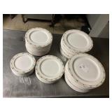 LOT OF 68 STEELITE SET