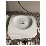 LOT OF 14 SQUARE PLATES 7"