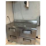 TRUE 4 FT REFRIGERATED LOWBOY WITH 4 DRAWERS
