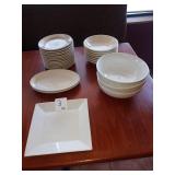 LOT OF 27 ASSORTED PLATES & BOWLS