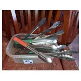 LOT OF 8 TONGS