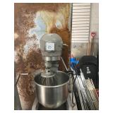 HOBART 20 QT MIXER A-200